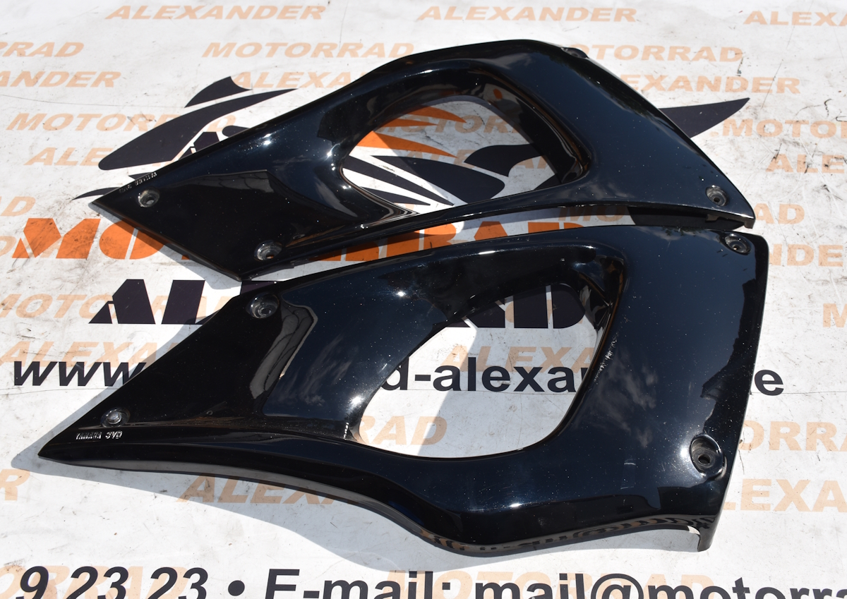 Seitenverkleidung Vorne